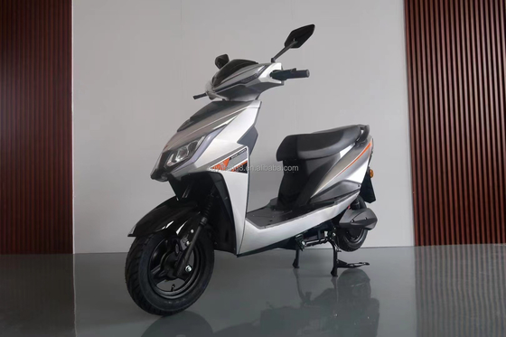 3.0-10 Шина 1500W 48V 60V Электрический скутер для взрослых Доступный и настраиваемый